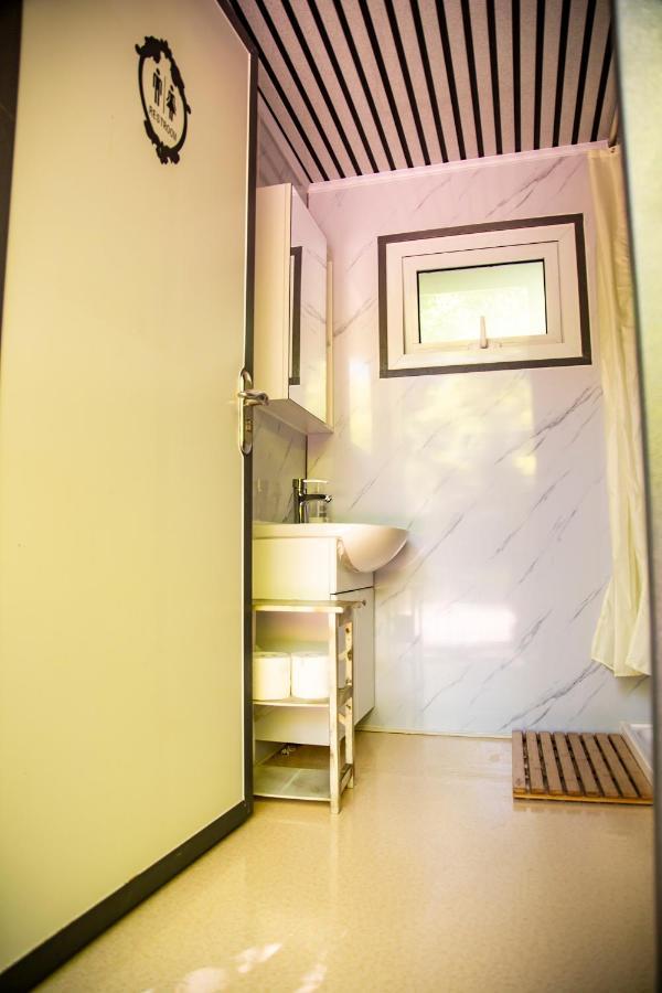 Hotel Dgg Woodland Escape South Barrow Esterno foto